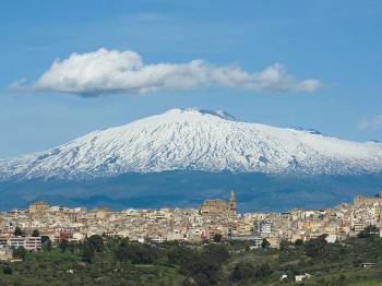 Etna innevato